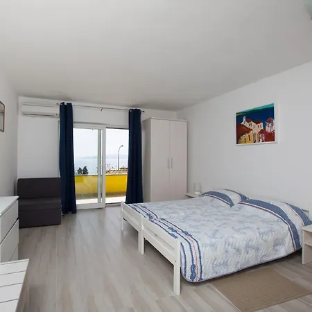 Apartment Vero-2 By Interhome