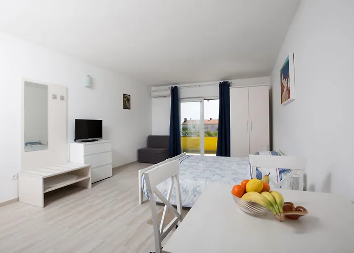 Vero-2 By Interhome Opatija